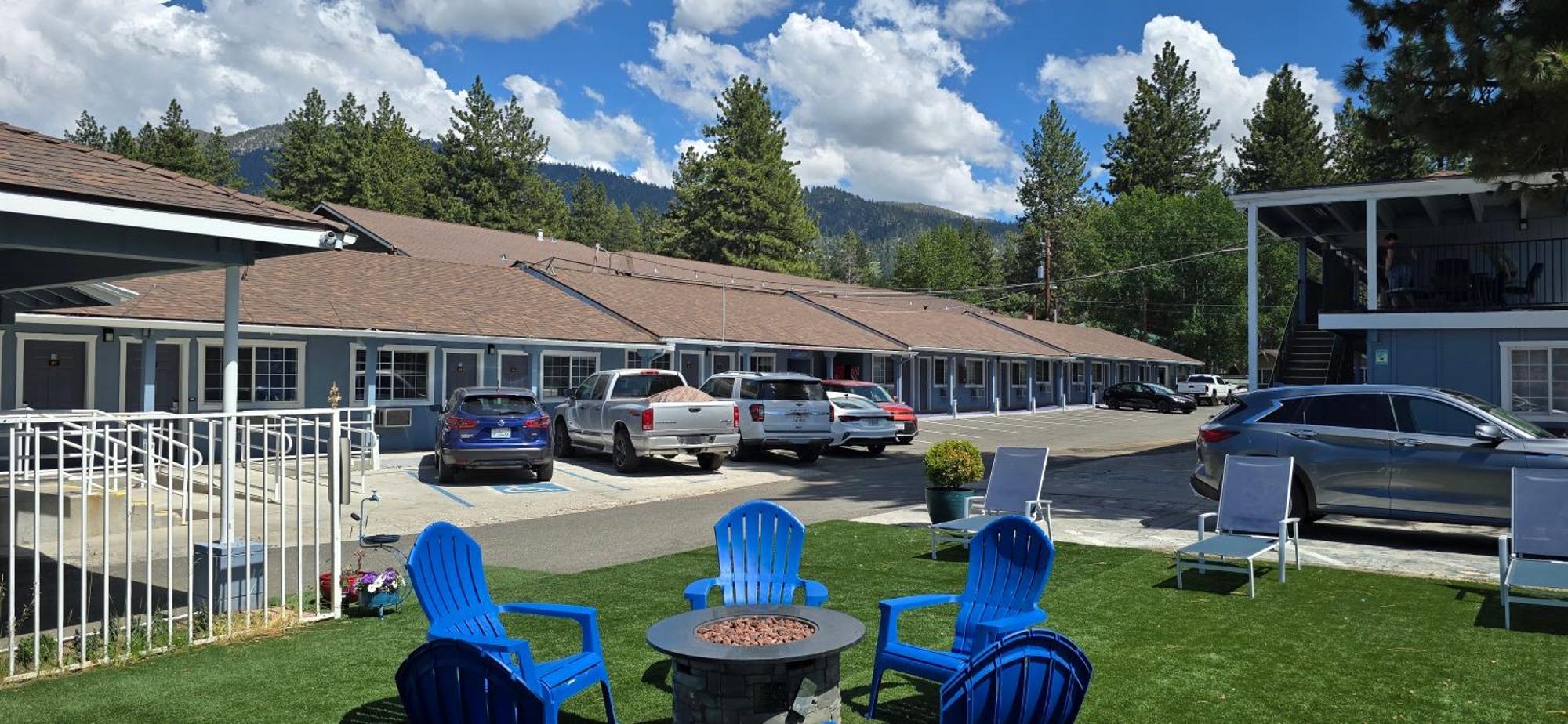 Bluebird Day Inn & Suites Саус Лэйк Тахо Экстерьер фото