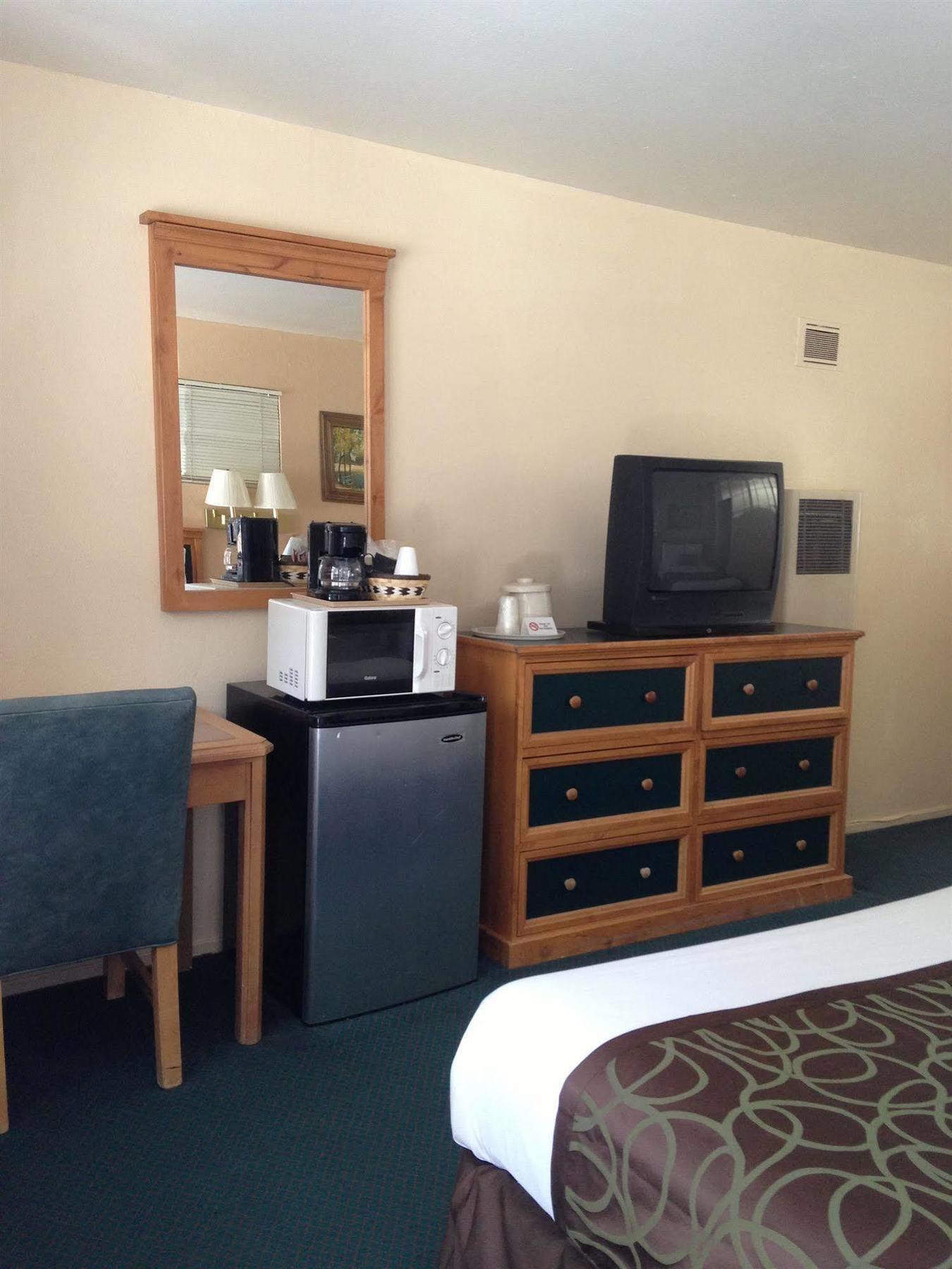 Bluebird Day Inn & Suites Саус Лэйк Тахо Экстерьер фото